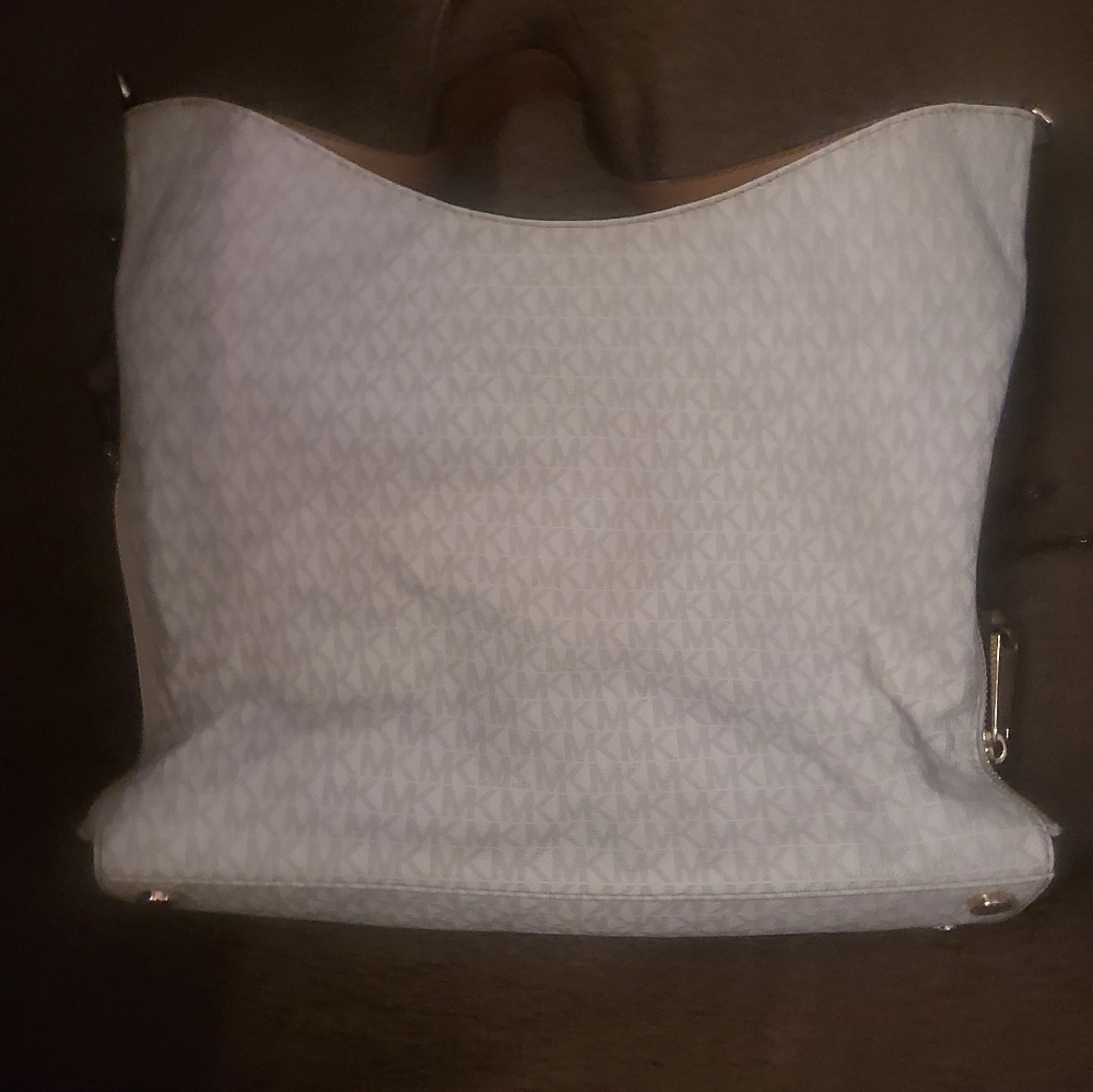 MICHAEL KORS SATCHEL - Picture 2 of 9